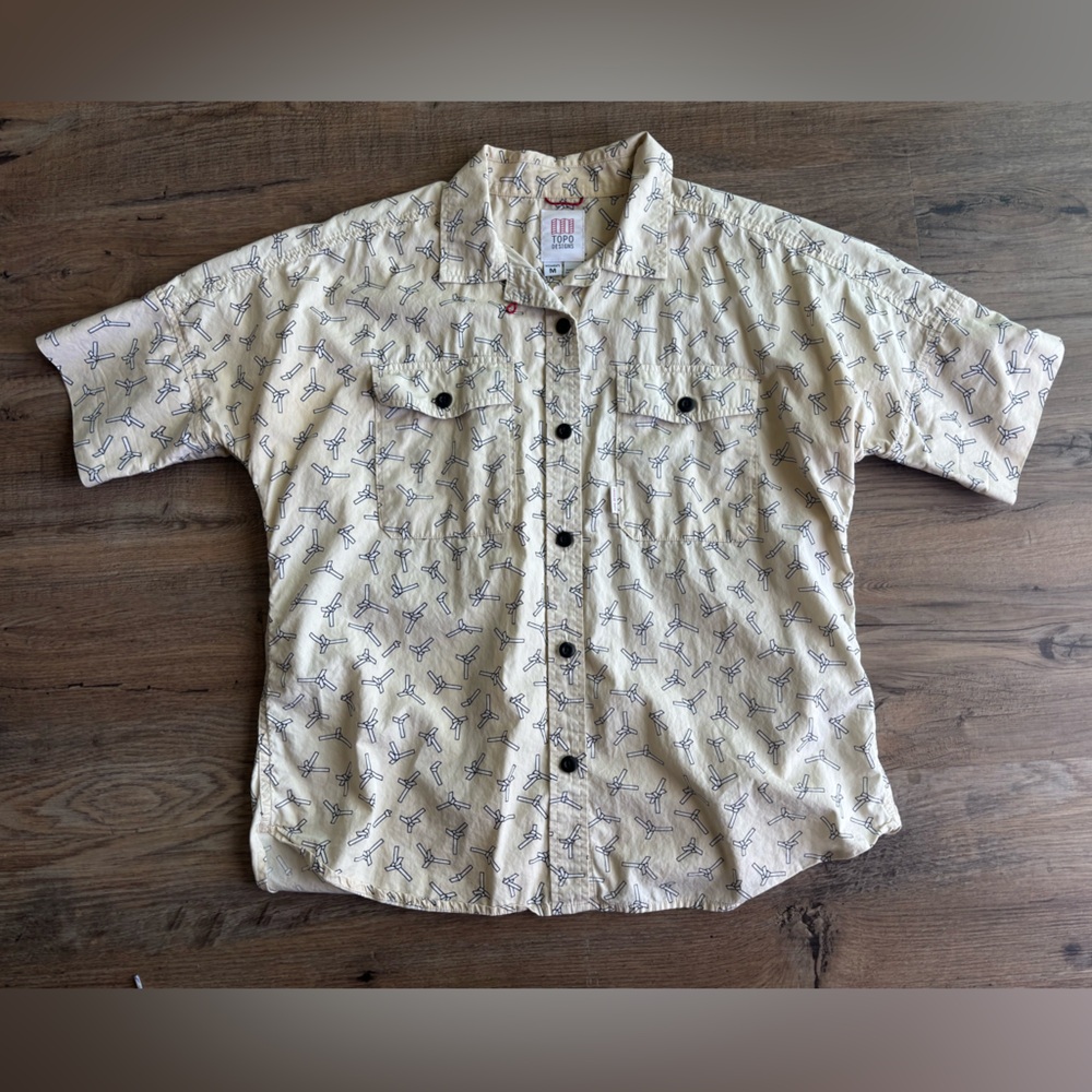 Topo Designs Women’s Oversized Short Sleeve Shirt - Wind Turbine Print (Medium)
